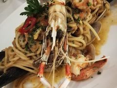 -卡佩罗意大利餐厅及酒吧Al Cappello Trattoria