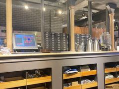 面包甜点陈列柜-LYFATTI 莱芙缇(赣水路店)