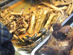 -王浩儿纪六孃甜皮鸭(东大街店)