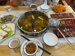-田村·酸汤鲜牦牛肉火锅(布达拉宫广场店)