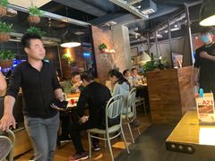 大堂-铁胖子口碑长沙菜·龙虾烧烤(赤岗社区店)