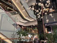 -半山书局(新世纪商城店)