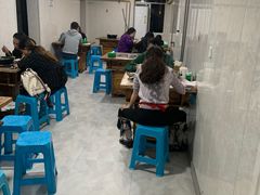 大堂-石灰市毛记烧鸡公(解放碑店)