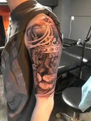-怪咖纹身刺青