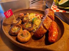 -鹿萤季·营地小馆(皇后公园店)