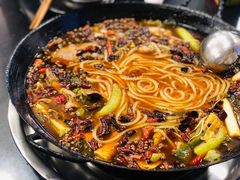 -鸿顺老铁锅美蛙鱼府(解放碑店)