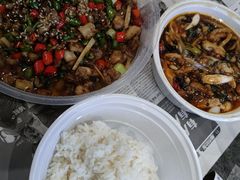 -黄桷树曹家私房菜(江与城店)
