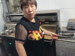 -郑贵初烧烤·烤凤爪的发明者(王家湾店)