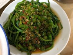 -洪霞餐馆