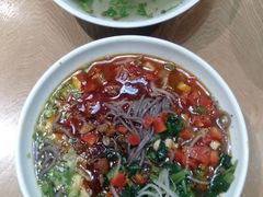 -三好食堂(煎饺·馄饨·肉饼米线·盛世广场店)