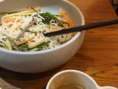 鸡丝凉米线-云海肴·汽锅鸡·云南代表菜(天津国金汇店)
