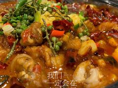 -马路边上·小海鲜烧烤(八一路店)
