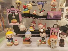 -泡泡玛特POPMART(杭州乐堤港店)