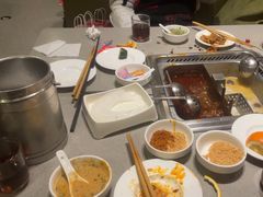 -海底捞火锅(宝龙广场夜宵主题店)