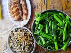 -满記土窑烧鷄波浪山莊