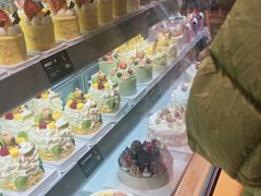 -罗森尼娜(德思勤店)