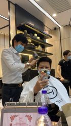 -HAIR CORNER