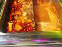 -十三幺山野火锅(市府路店)