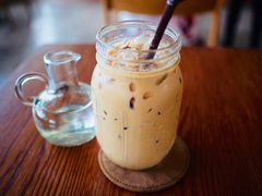 -ROAST coffee & eatery