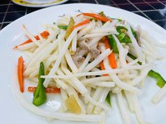 芦苇根炒肉丝-梦缘水乡·湖景餐厅