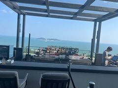 -瑰丽酒店·海吧·天际下午茶·现场DJ·天台酒吧