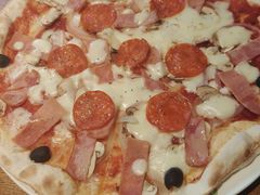 -JINNS锦时 steak&pizza(浸信会礼拜堂旧址店)