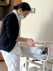 -盈月阁母婴护理中心·月子中心·月嫂育儿嫂
