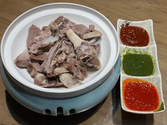 -蒙亨·手把肉·蒙古包文化主题餐厅(天恒广场店)