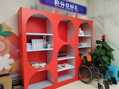-柏乐口腔医院·舒适化无痛种植牙中心(东盟商务区院)