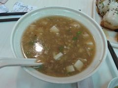 东阳沃豆腐-咬不得高祖生煎·简餐(高银街店)