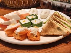 -樾餐厅泰式海鲜火锅(民歌湖店)