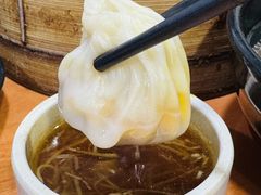 -莱莱小笼·乔艾