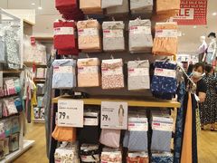 -优衣库(东莞东城万达广场店)