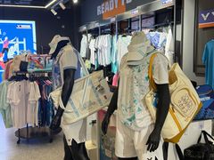 -YONEX苗江运动城(源深店)