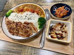 炸鸡排咖喱饭-小时光咖啡馆(北锣鼓巷店)