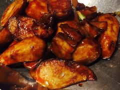 干锅芋头里岔黑猪肉-浩运·海鲜青岛菜·海胆水饺(石老人店)