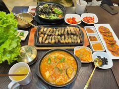 -釜山豚骨汤饭(芝罘万达广场店)