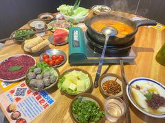 -黔二妞地摊火锅(龙华清湖店)