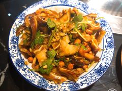 -锅来乐地锅鸡(安亭店)