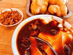 -华府九号海鲜烧烤大排档(龙域店)