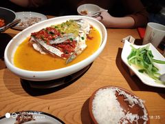 剁椒鱼头-湘与香缘·湖南菜(王府井北京市百货大楼店)