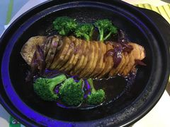 西兰花芋头煲-四小姐的店(王府井店)