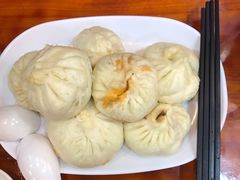 麻辣香菇鸡丁包-老陶包子铺(南大西南村店)