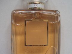 -CHANEL(恒隆广场店)