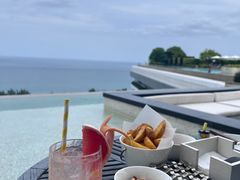 -瑰丽酒店·海吧·天际下午茶·现场DJ·天台酒吧