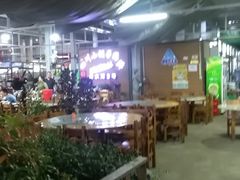 -四川小胡子海鲜(丁村万人海鲜广场店)