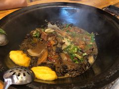 -山妹子铁锅炖