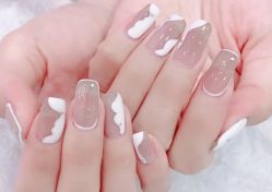 -雪奈传统美甲美睫