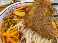 -弘束束柳州深巷螺蛳粉(珠江路店)