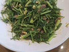 -赶海部落海鲜城(海阳路店)